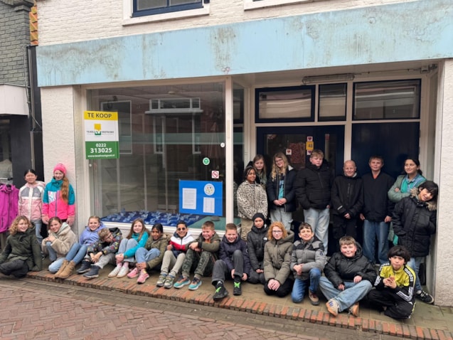 53b87540-3ce5-467e-b94c-c157bc52b7a1